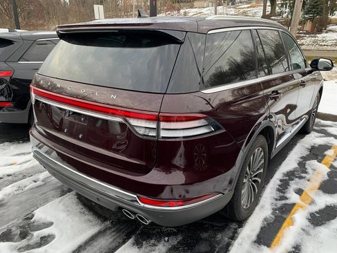 Certified 2023 Lincoln Aviator Reserve w/ Equipment Group 201A image 3