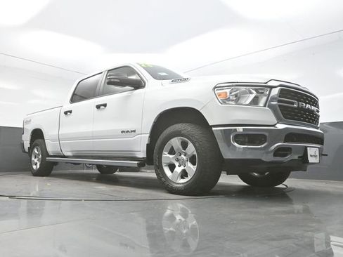 Used 2023 RAM 1500 Big Horn image 30