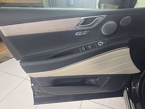 New 2026 Genesis GV80 2.5T Prestige AWD/4WD image 13