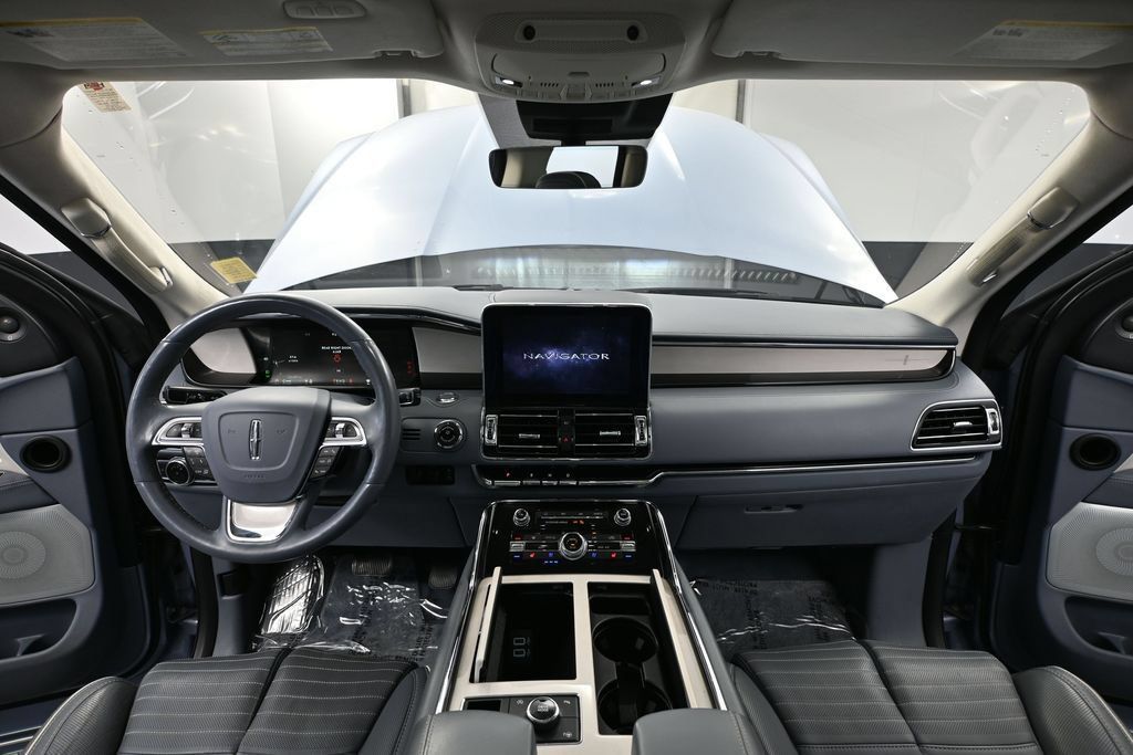Used 2019 Lincoln Navigator Black Label AWD/4WD image 19