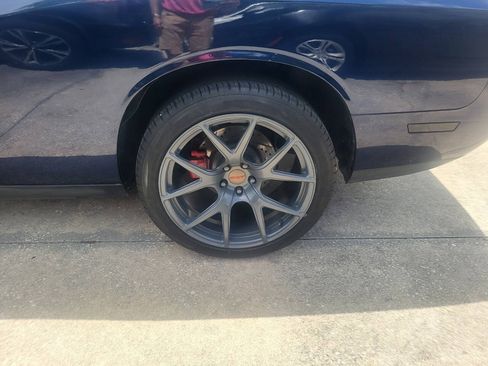 Used 2013 Dodge Challenger R/T RWD image 35
