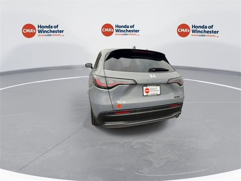 Used 2025 Honda HR-V Sport image 8