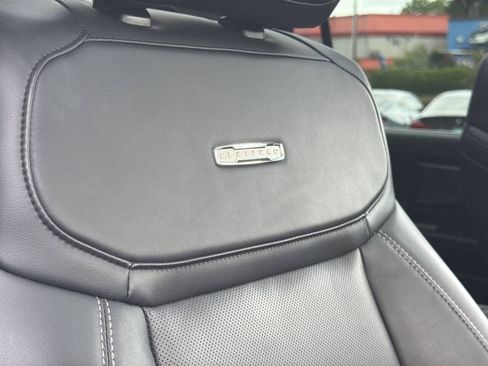 Used 2025 Ford Expedition Max Platinum AWD/4WD image 23
