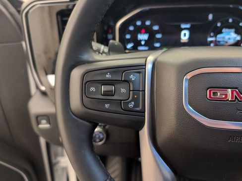 Used 2025 GMC Sierra 1500 Elevation w/ Preferred Package AWD/4WD image 36
