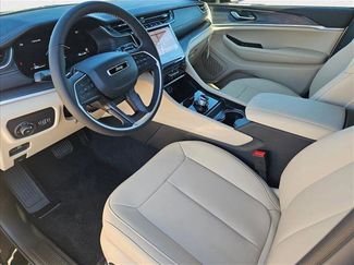 New 2025 Jeep Grand Cherokee Limited w/ Trailer Tow Package video 3