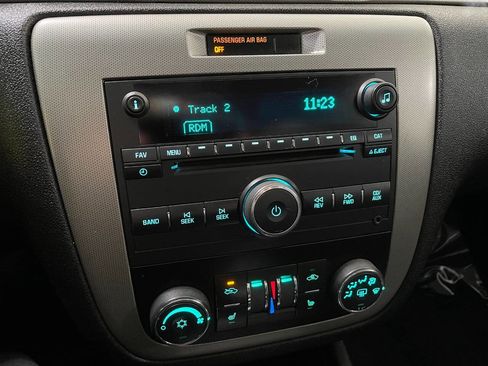 Used 2008 Chevrolet Impala SS w/ Convenience Package image 29