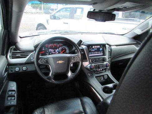 Used 2018 Chevrolet Tahoe LT AWD/4WD image 13