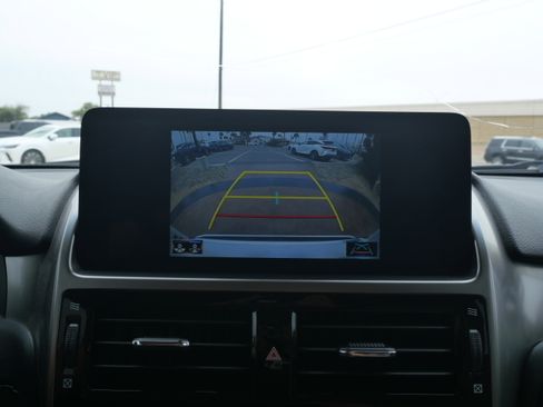 Used 2022 Lexus GX 460 Premium image 19