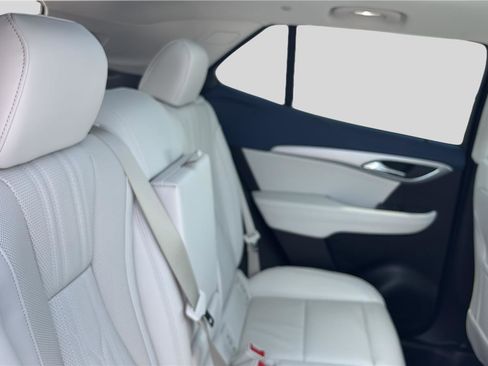 New 2026 Buick Envision Avenir image 22