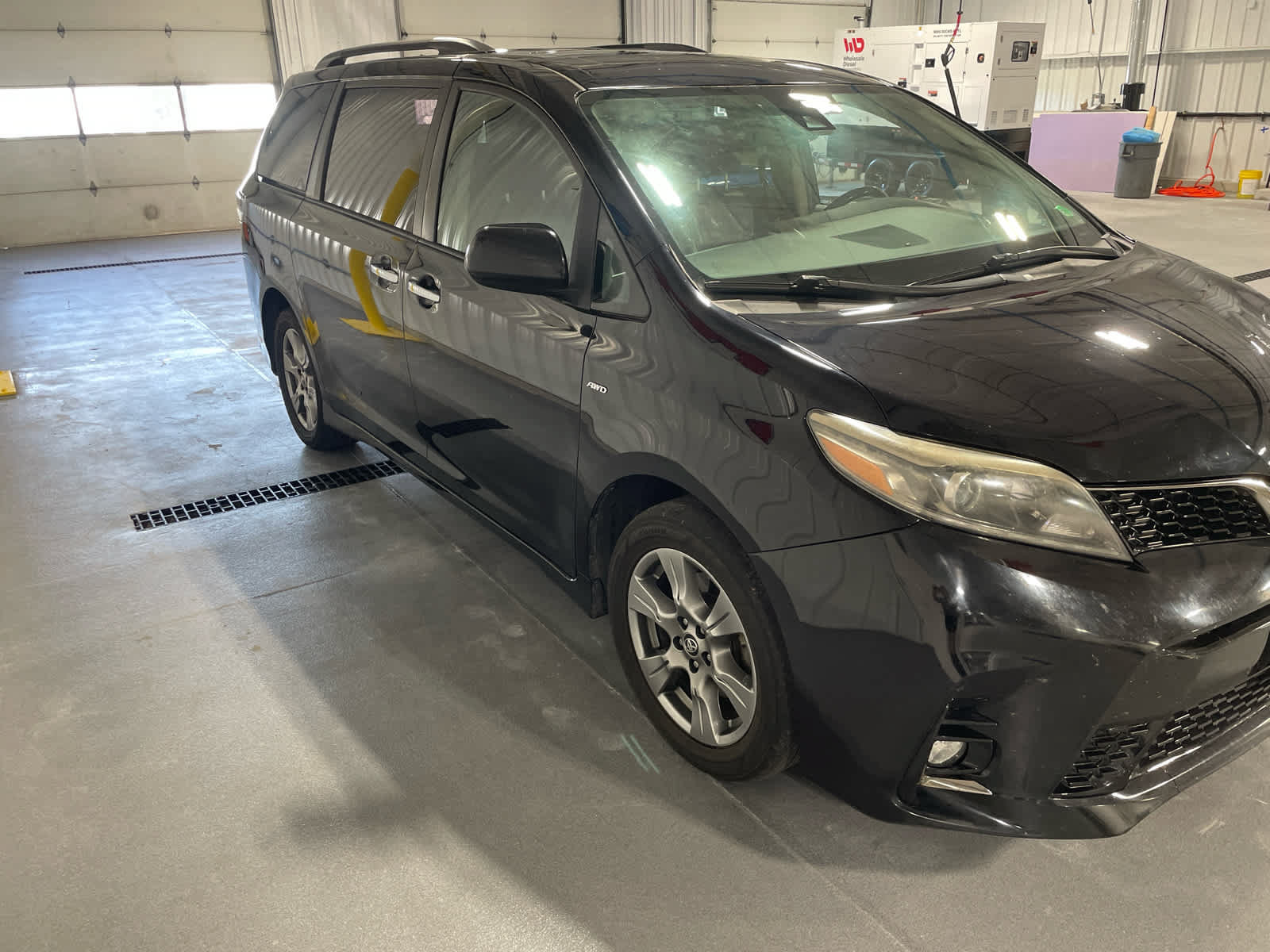 Used 2019 Toyota Sienna SE AWD/4WD image 10