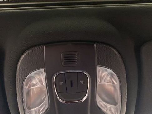 Used 2023 Jeep Compass Limited w/ Sun and Sound Group AWD/4WD image 14