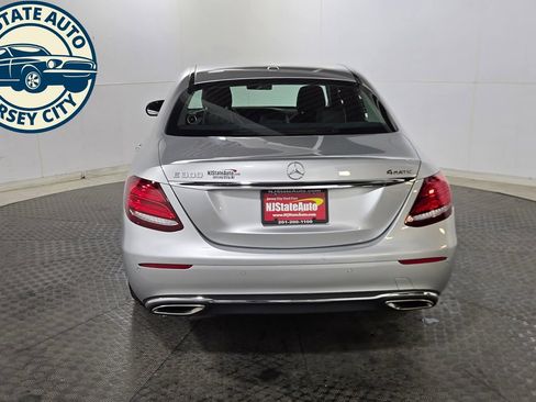 Used 2018 Mercedes-Benz E 300 4MATIC w/ Premium 3 Package (Q03) image 6