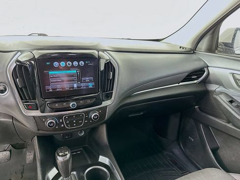 Used 2018 Chevrolet Traverse Premier w/ Driver Confidence II Package FWD image 20