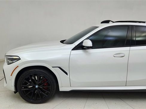 Used 2023 BMW X6 xDrive40i w/ M Sport Package image 4
