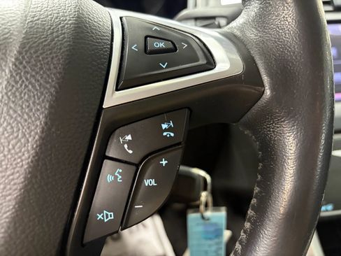 Used 2013 Ford Fusion SE image 29