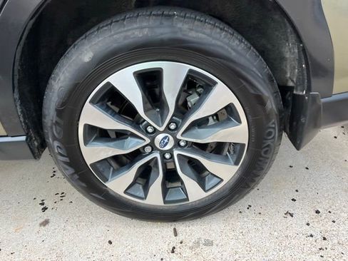 Used 2020 Subaru Outback 2.5i image 12