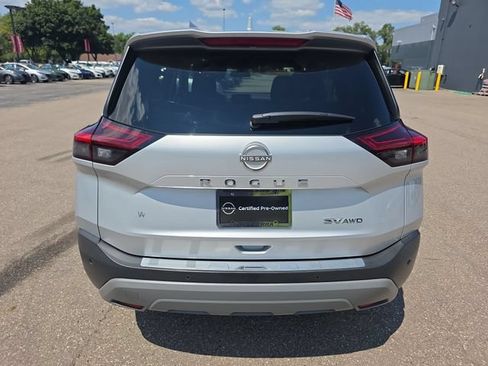 Certified 2022 Nissan Rogue SV AWD/4WD image 24