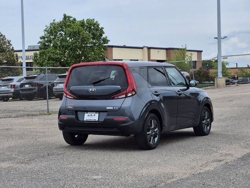 Used 2020 Kia Soul EX FWD image 5