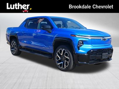 New 2025 Chevrolet Silverado EV RST