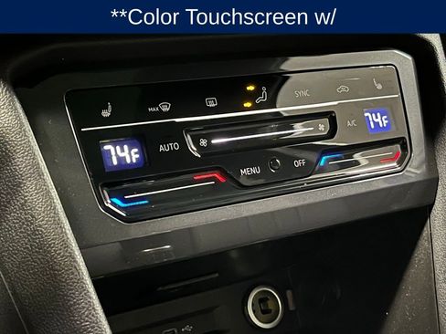 Used 2024 Volkswagen Tiguan SE R-Line image 11