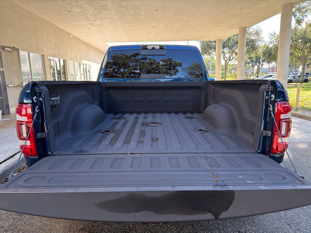 Used 2023 RAM 3500 Limited AWD/4WD image 38