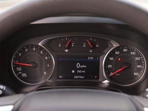 Used 2025 Chevrolet Blazer LT AWD/4WD image 13