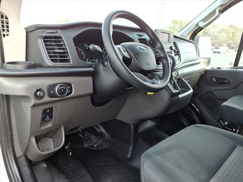 Used 2024 Ford Transit 250 Low Roof w/ Exterior Upgrade Package image 25