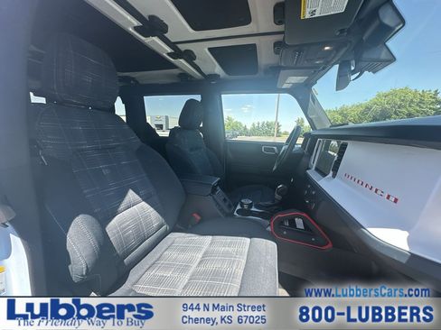 Used 2025 Ford Bronco Heritage Edition AWD/4WD image 22