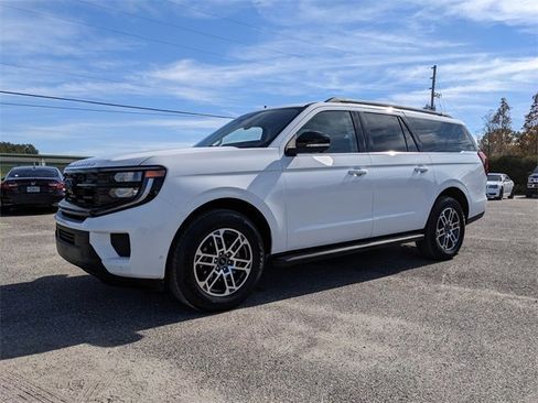 Certified 2025 Ford Expedition Max Active image 8