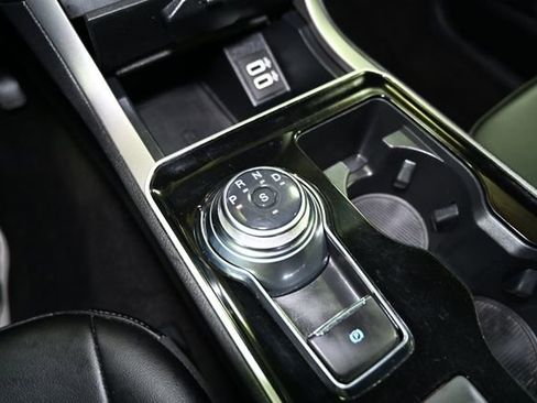 Used 2020 Ford Edge SEL w/ Convenience Package image 32