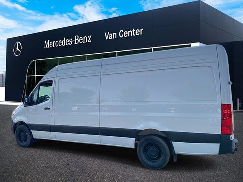 New 2025 Mercedes-Benz Sprinter 2500 image 5