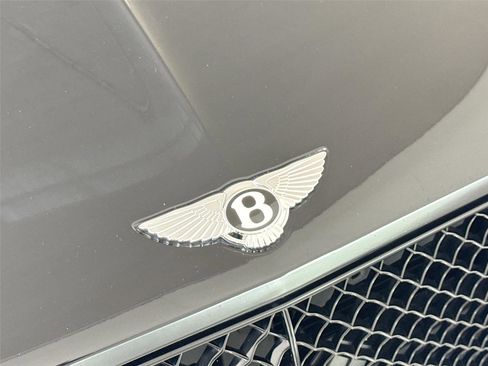 Used 2022 Bentley Continental GT Speed image 32
