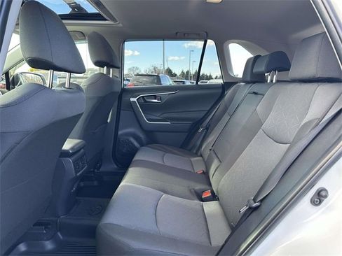 Used 2025 Toyota RAV4 XLE image 15