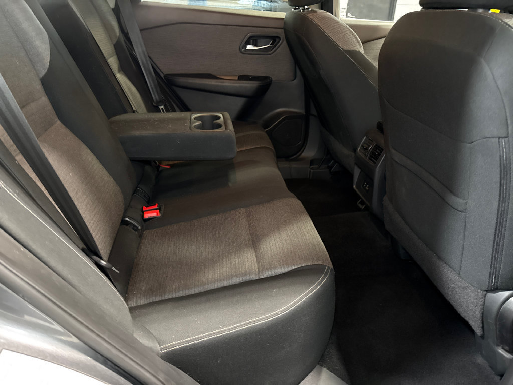 Used 2023 Nissan Rogue SV AWD/4WD image 13