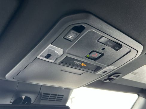 New 2025 Toyota Tacoma TRD Off-Road image 28