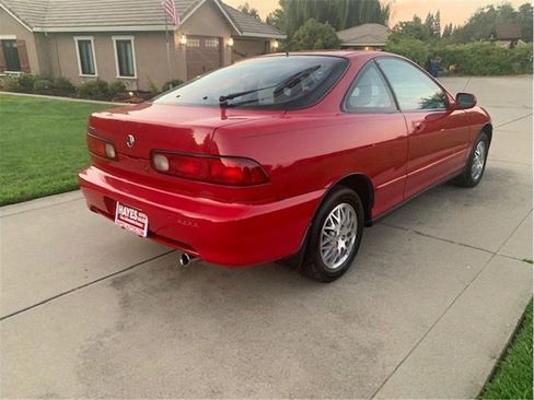 Used 1998 Acura Integra LS image 4