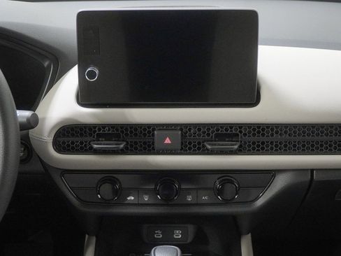 New 2026 Honda HR-V LX image 24