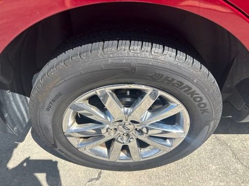 Used 2013 Ford Edge Limited FWD image 11