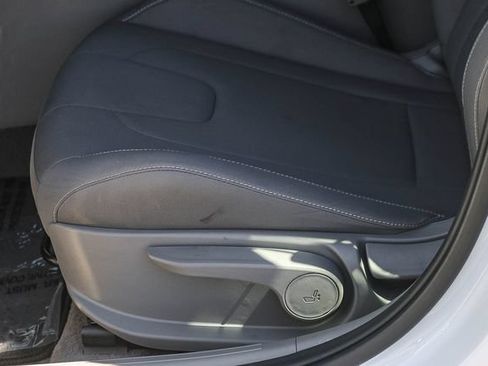 Certified 2026 Hyundai Elantra Sport FWD image 25