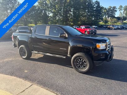 Used 2018 GMC Canyon SLE w/ SLE Convenience Package