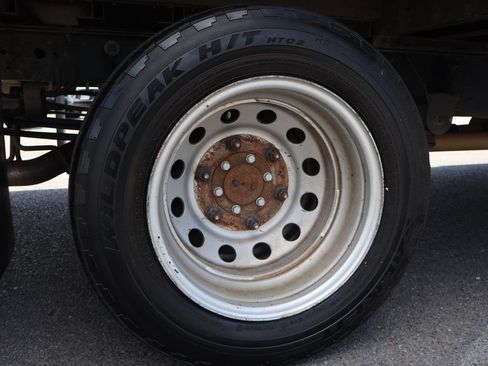 Used 2022 Ford Transit 350 DRW RWD image 27