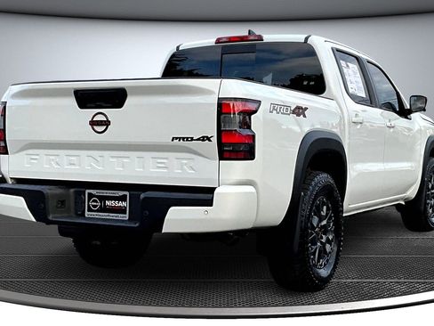 Used 2023 Nissan Frontier PRO-4X w/ Pro-4X Premium Package image 6