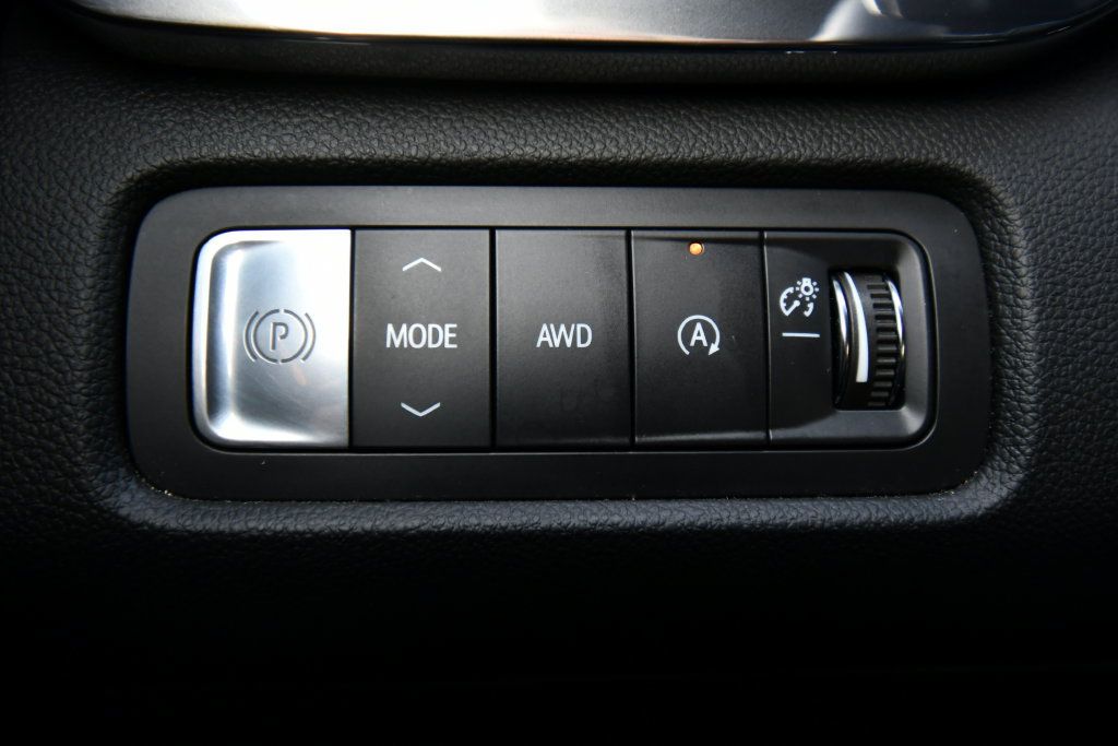 Used 2024 GMC Acadia Denali w/ Super Cruise Package AWD/4WD image 22