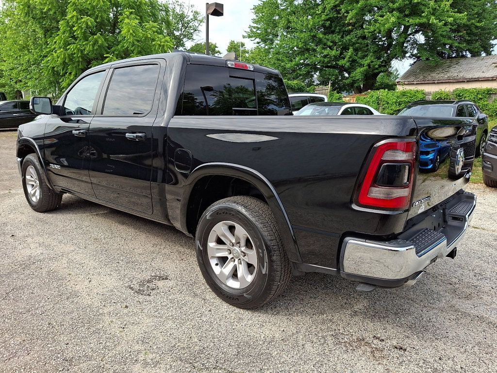 Used 2022 RAM 1500 Laramie AWD/4WD image 3