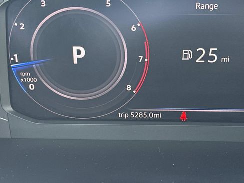 Used 2019 Volkswagen Tiguan SEL AWD/4WD image 21
