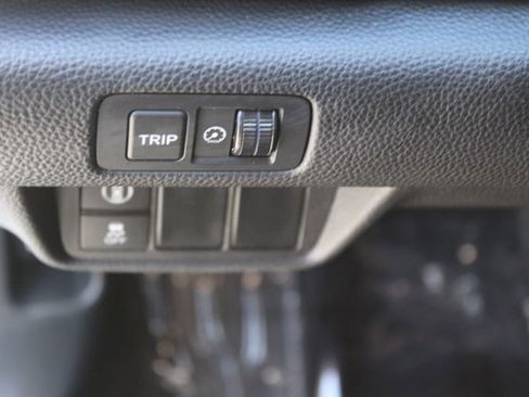 Used 2019 Honda Accord EX-L image 11