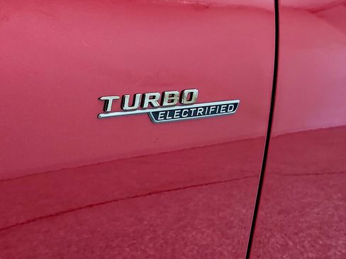 Certified 2024 Mercedes-Benz GLC 43 AMG AMG GLC 43 image 30