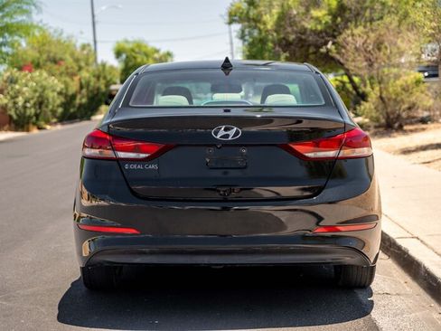 Used 2018 Hyundai Elantra Value Edition FWD image 4