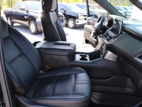 Used 2021 Chevrolet Tahoe RST image 30