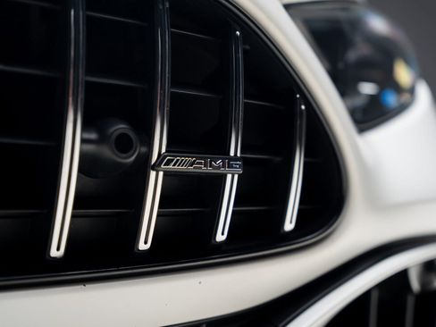 Used 2022 Mercedes-Benz SL 55 AMG 4MATIC image 15